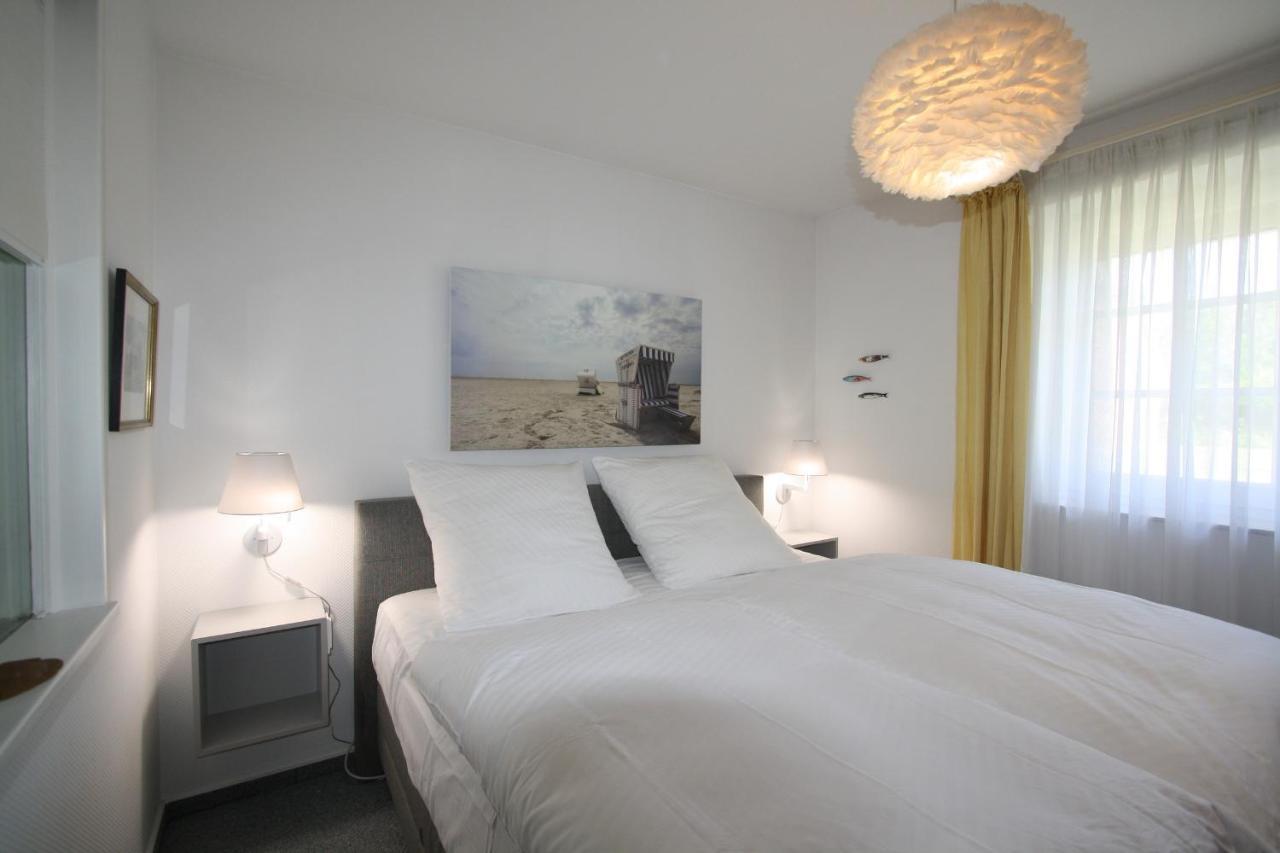Ferienwohnung "Zum Boehler Leuchtturm" Sankt Peter-Ording Exterior photo